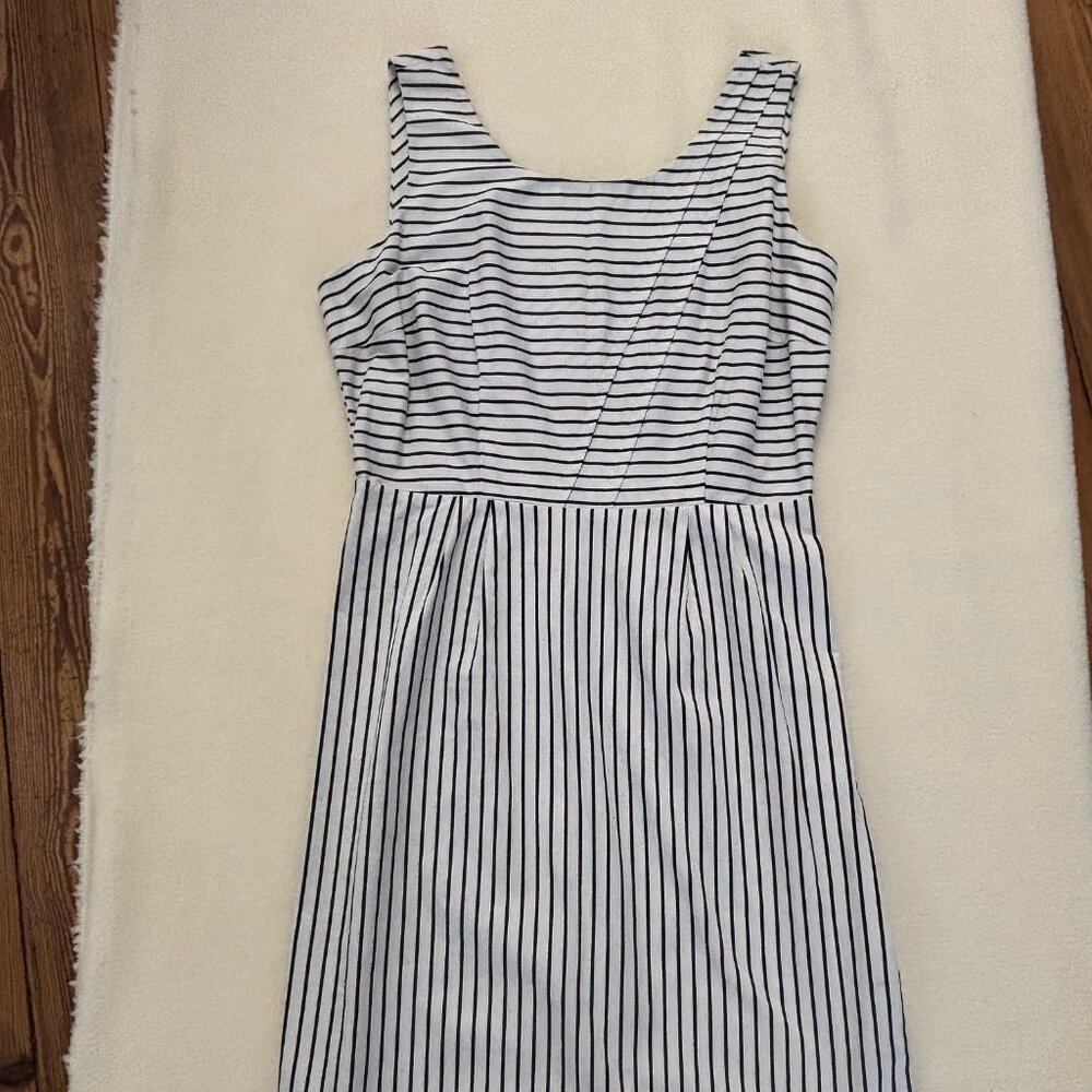 Striped Sleeveless A-Line Dress w/V-Front Seams & Open Back